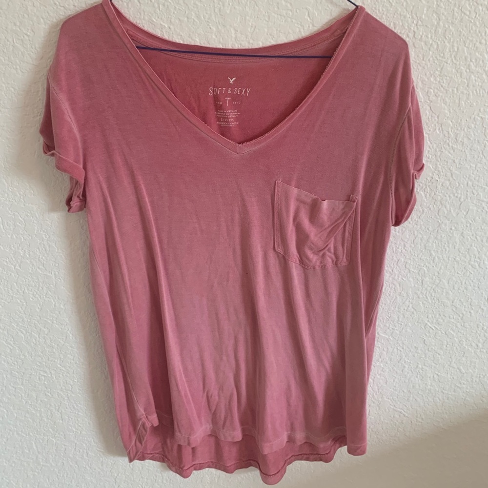 american eagle pink vneck